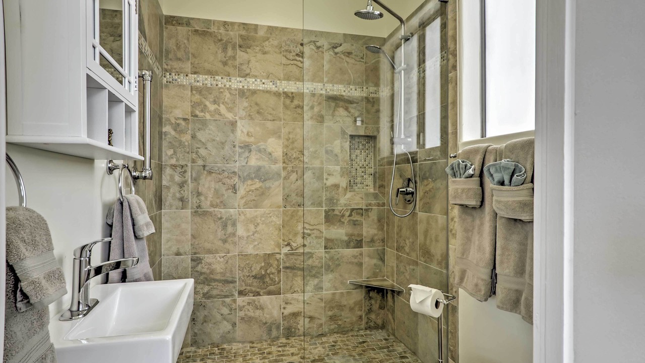 Photo of Bathroom in Carpinteria