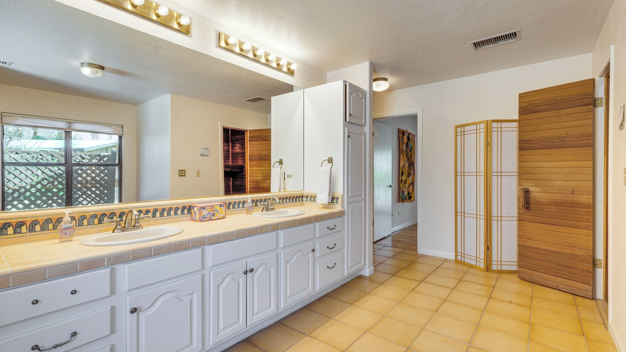 Photo of Bathroom in Borrego Springs