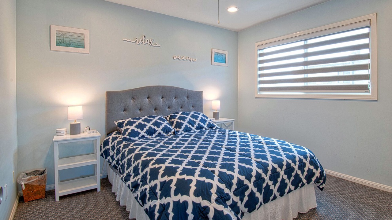 Photo of Bedroom in West Newport