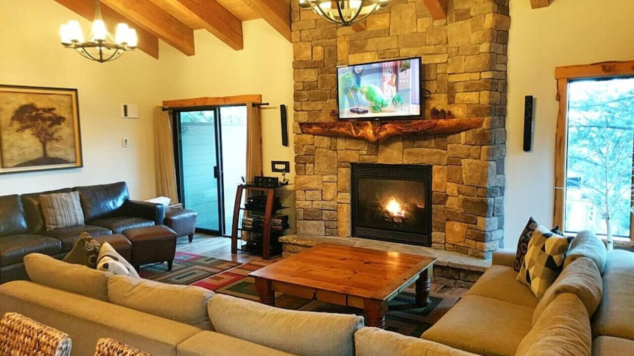 Photo of Bedroom in Mammoth Lakes