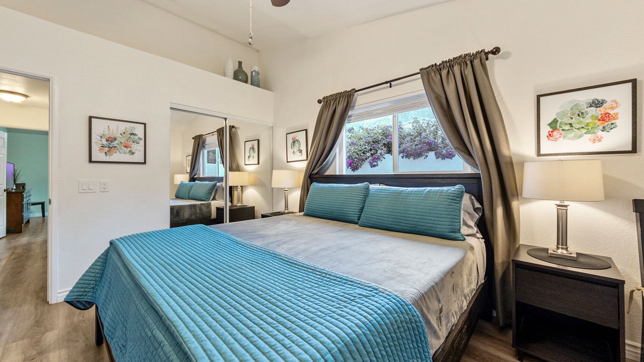 Photo of Bedroom in La Quinta Cove