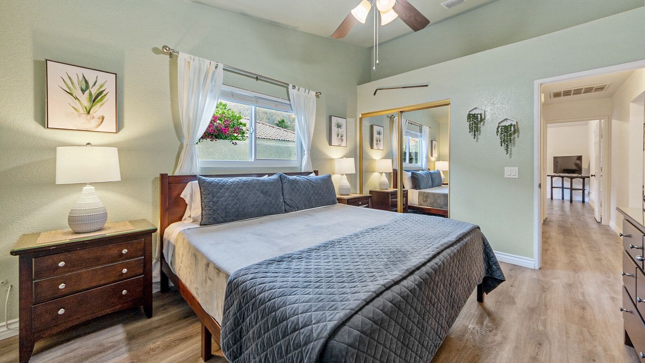 Photo of Bedroom in La Quinta Cove