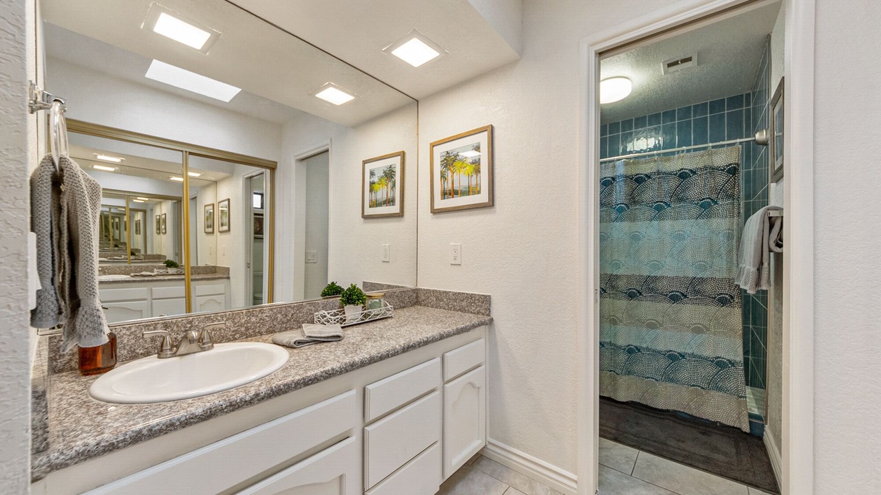 Photo of Bathroom in La Quinta Cove