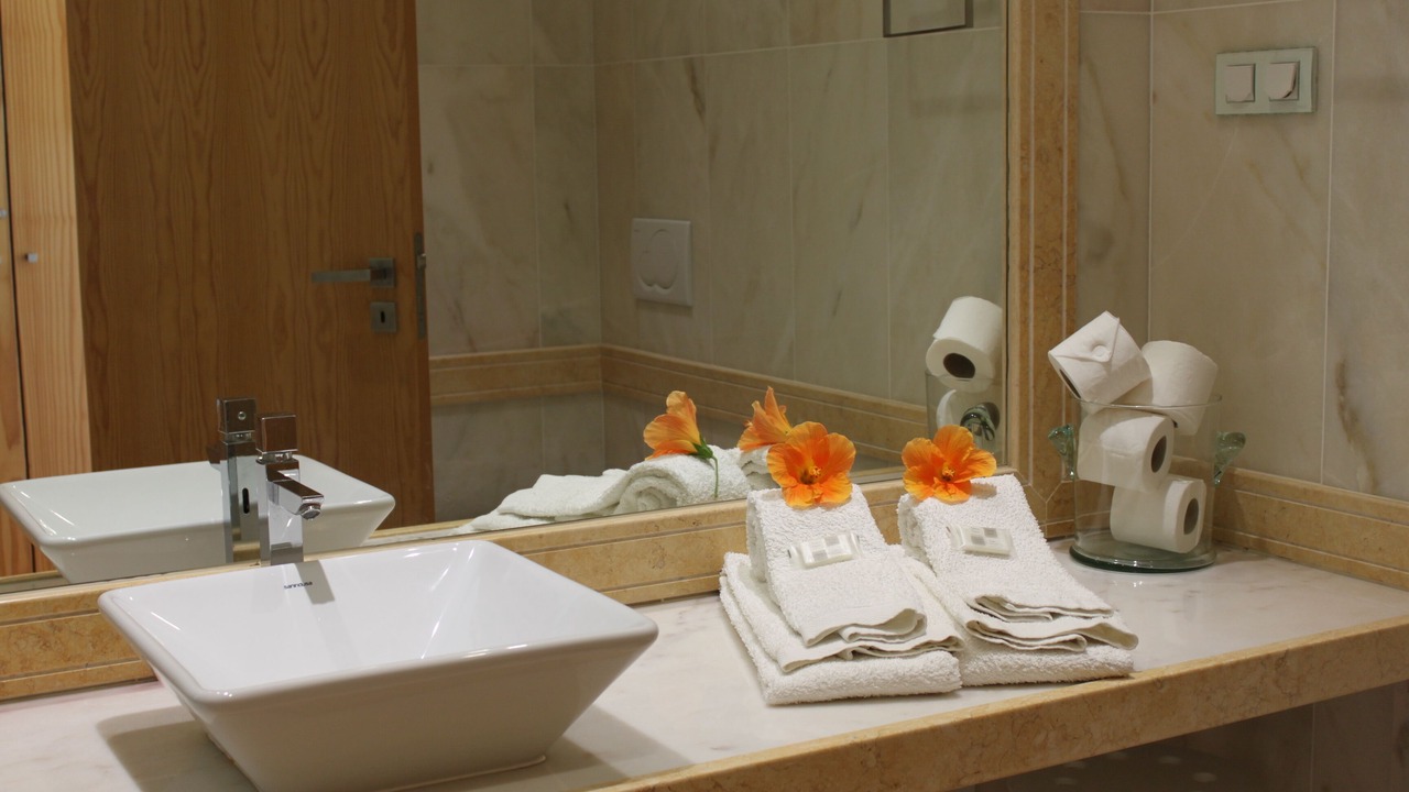 Photo of Bathroom in Luz