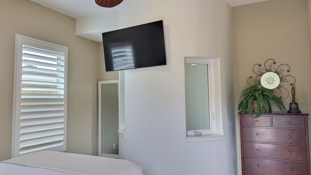 Photo of Bedroom in Avila Beach