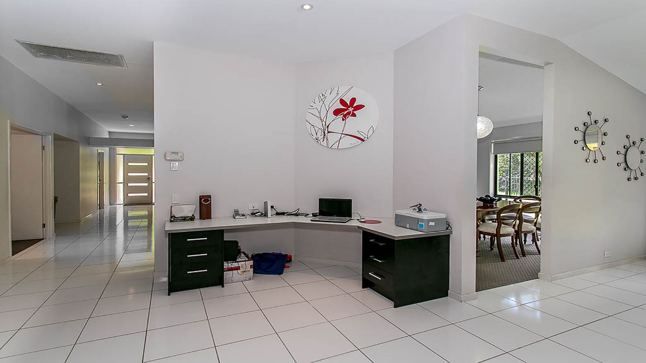 Photo of Livingroom in Mudgeeraba
