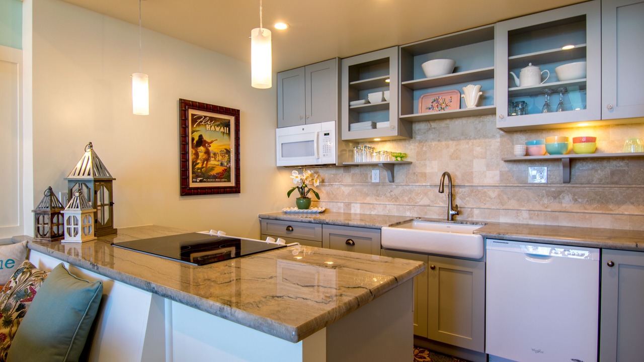 Photo of Kitchen in Historic Lahaina Front Street