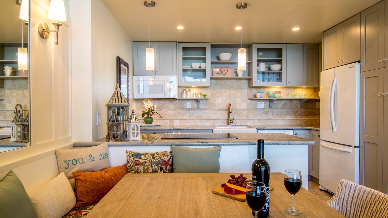 Photo of Kitchen in Historic Lahaina Front Street