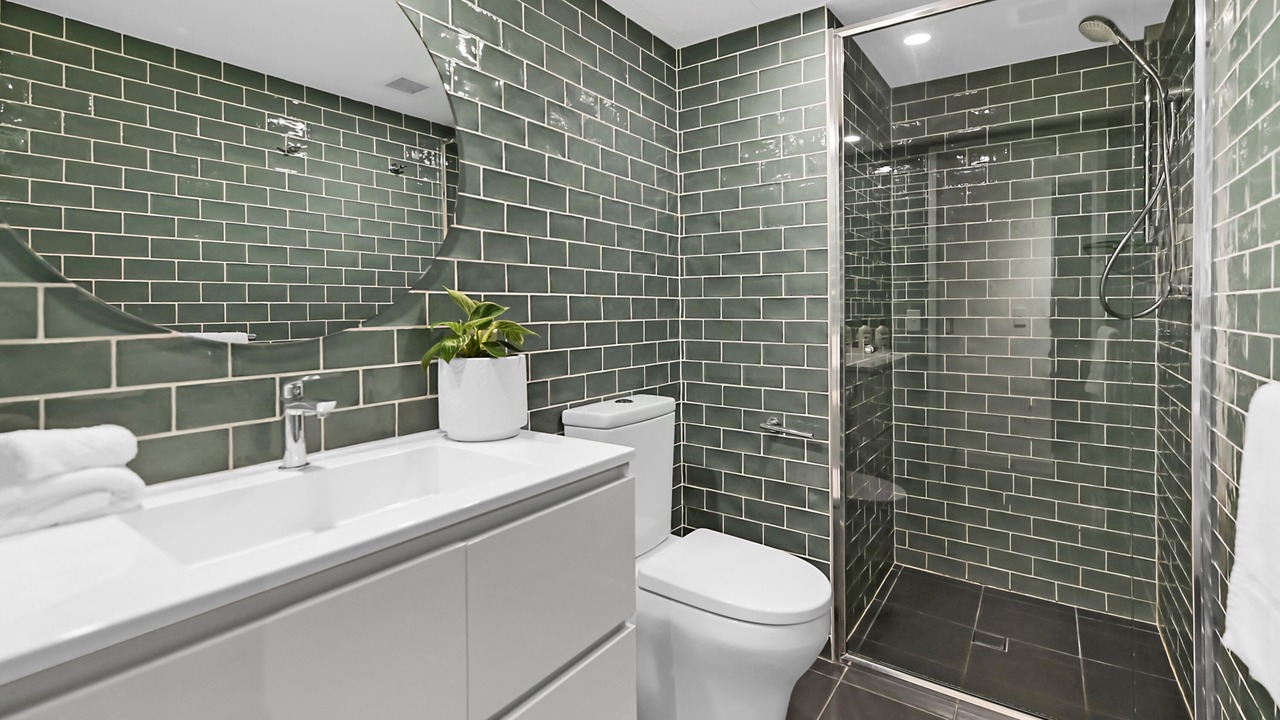 Photo of Bathroom in Mermaid Beach