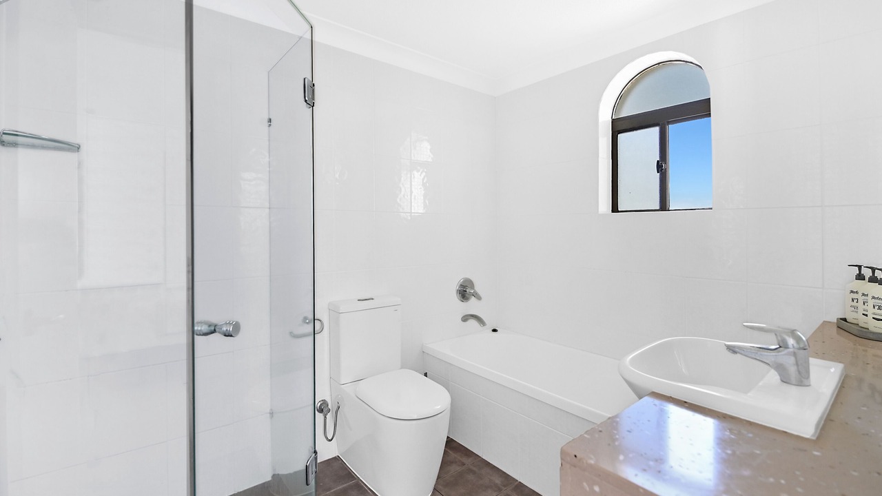 Photo of Bathroom in Mermaid Beach