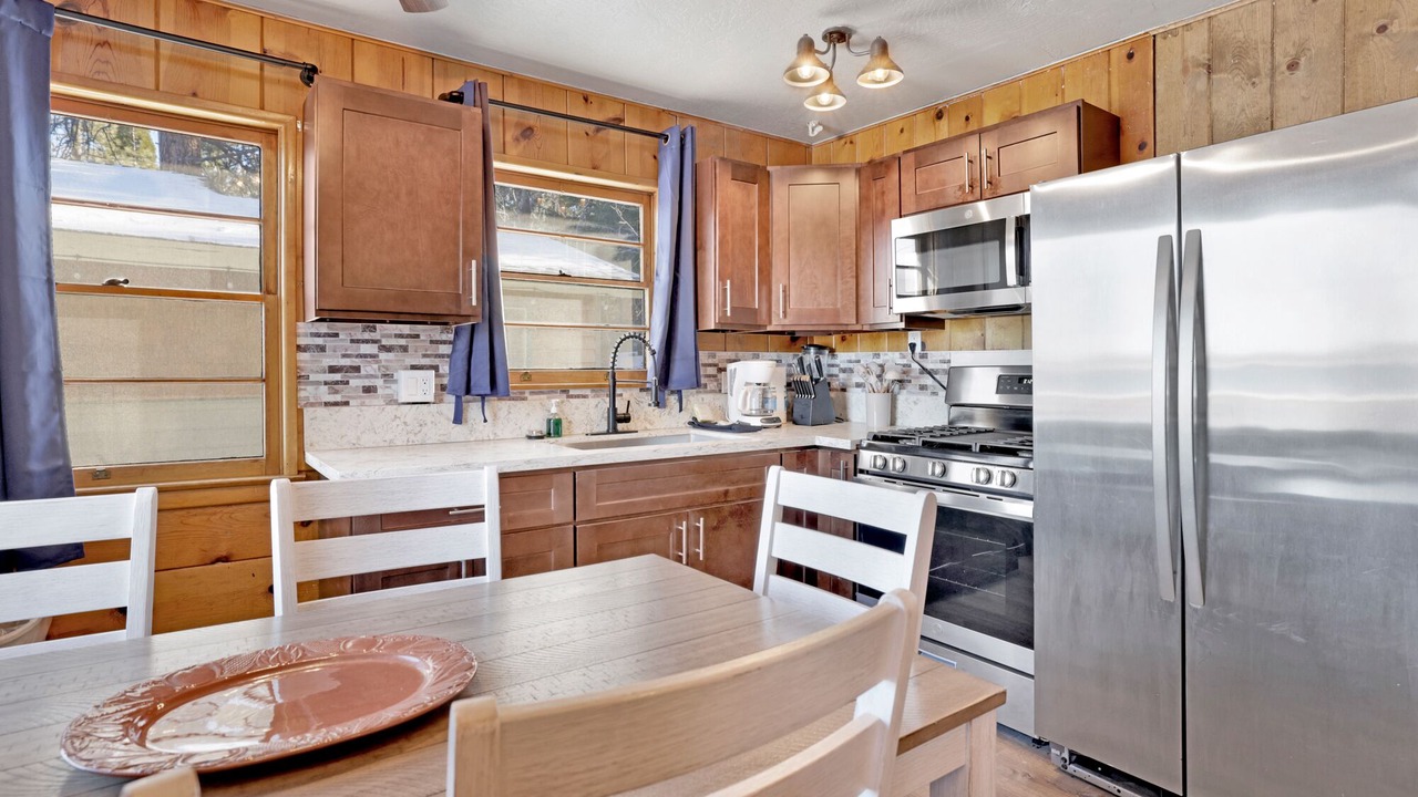 Photo of Kitchen in Big Bear Lake