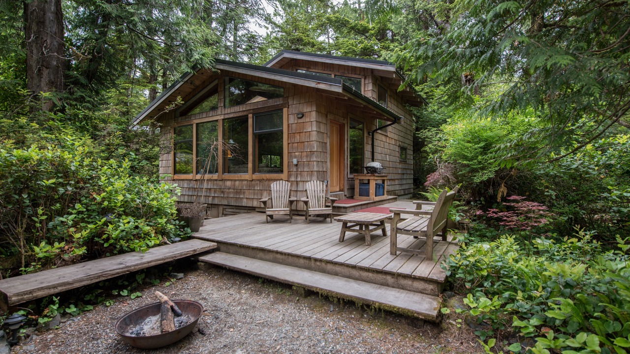 Photo of Patio Balcony in Tofino