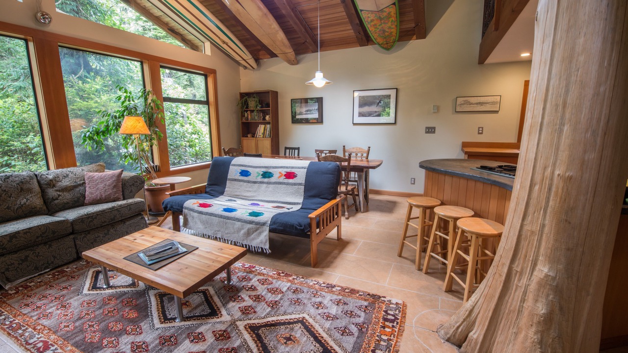 Photo of Livingroom in Tofino