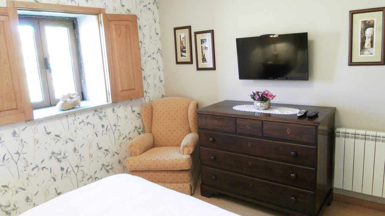 Photo of Bedroom in Lamego