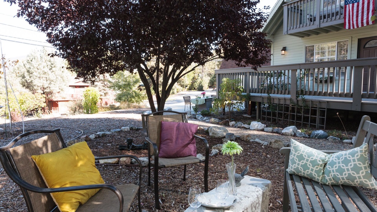 Photo of Patio Balcony in Pine Mountain Club