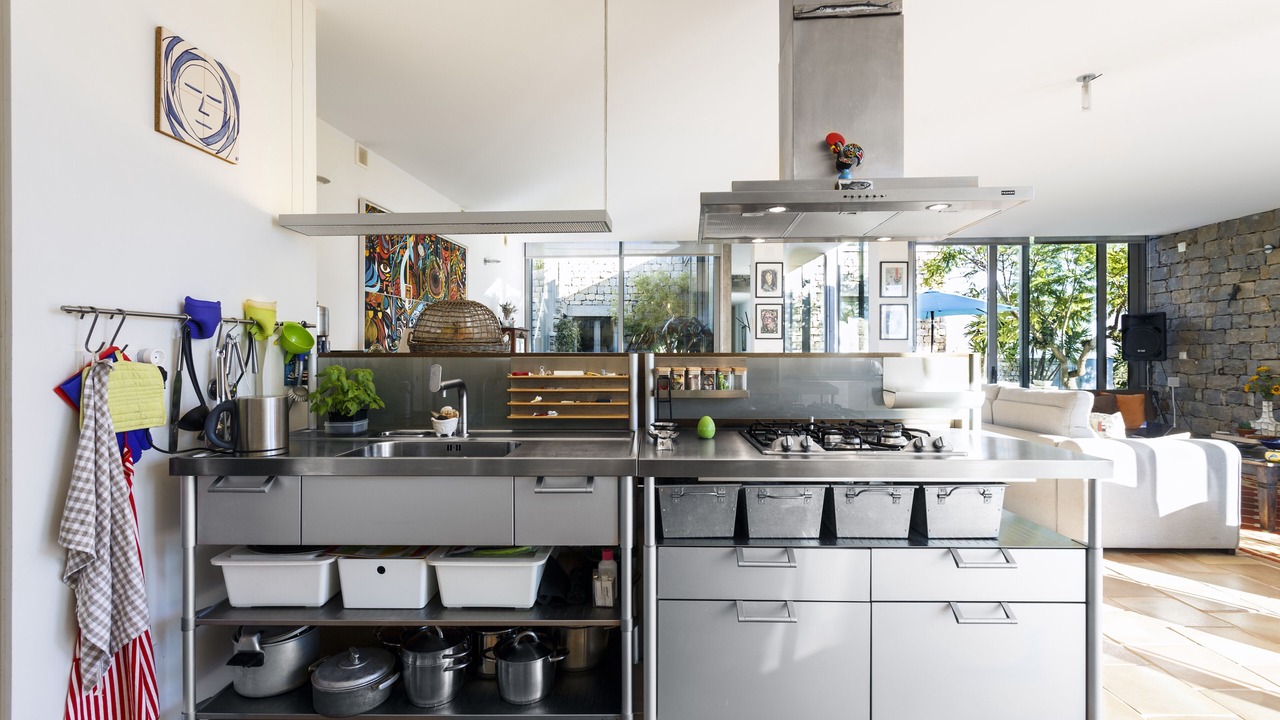 Photo of Kitchen in Santo Estevao