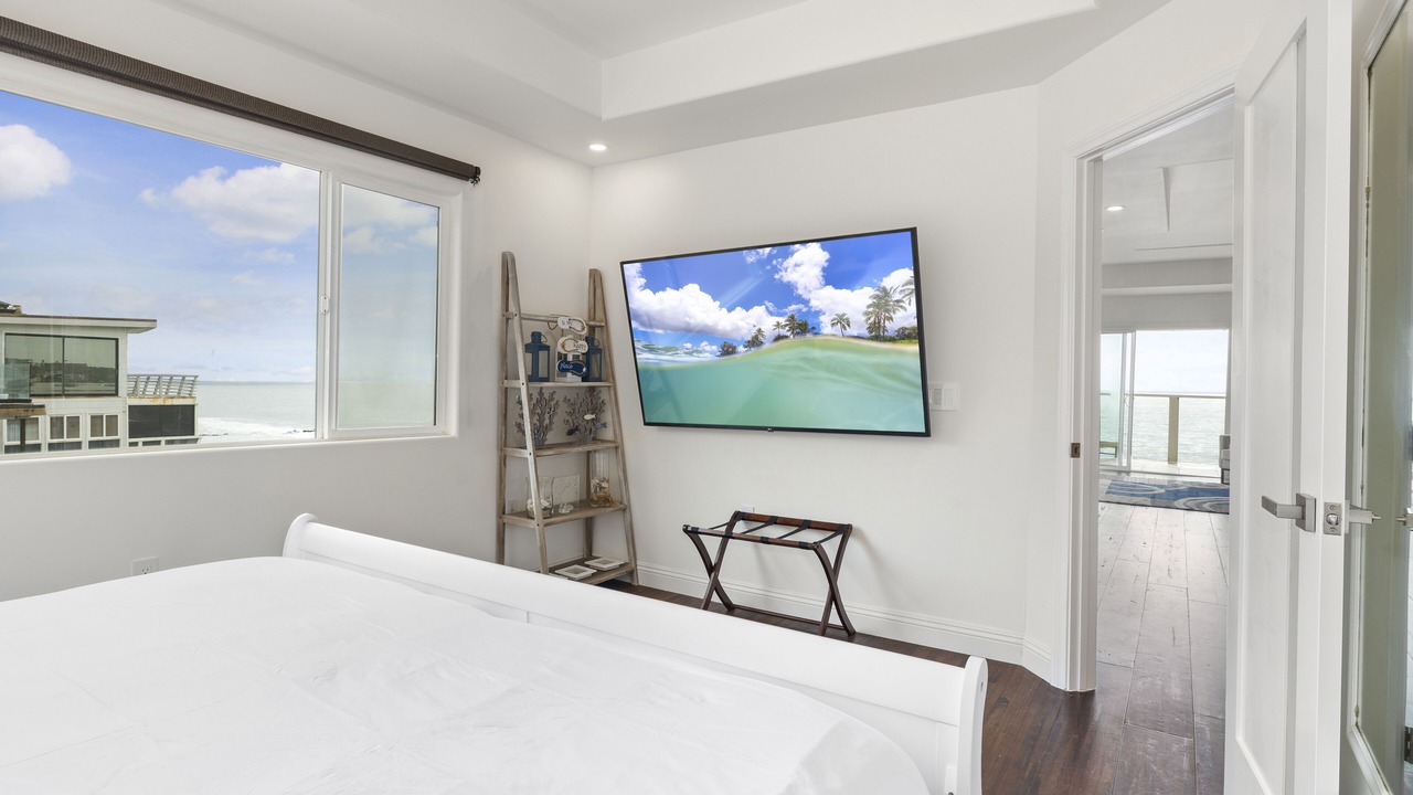 Photo of Bedroom in Central Malibu