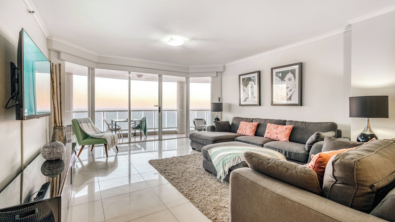 Photo of Livingroom in Main Beach