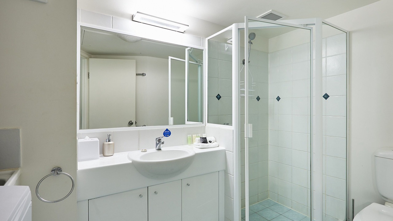 Photo of Bathroom in Main Beach