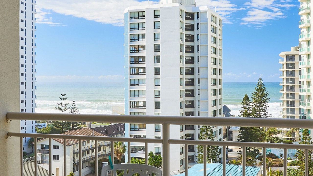 Photo of Patio Balcony in Main Beach