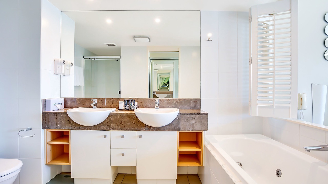 Photo of Bathroom in Broadbeach