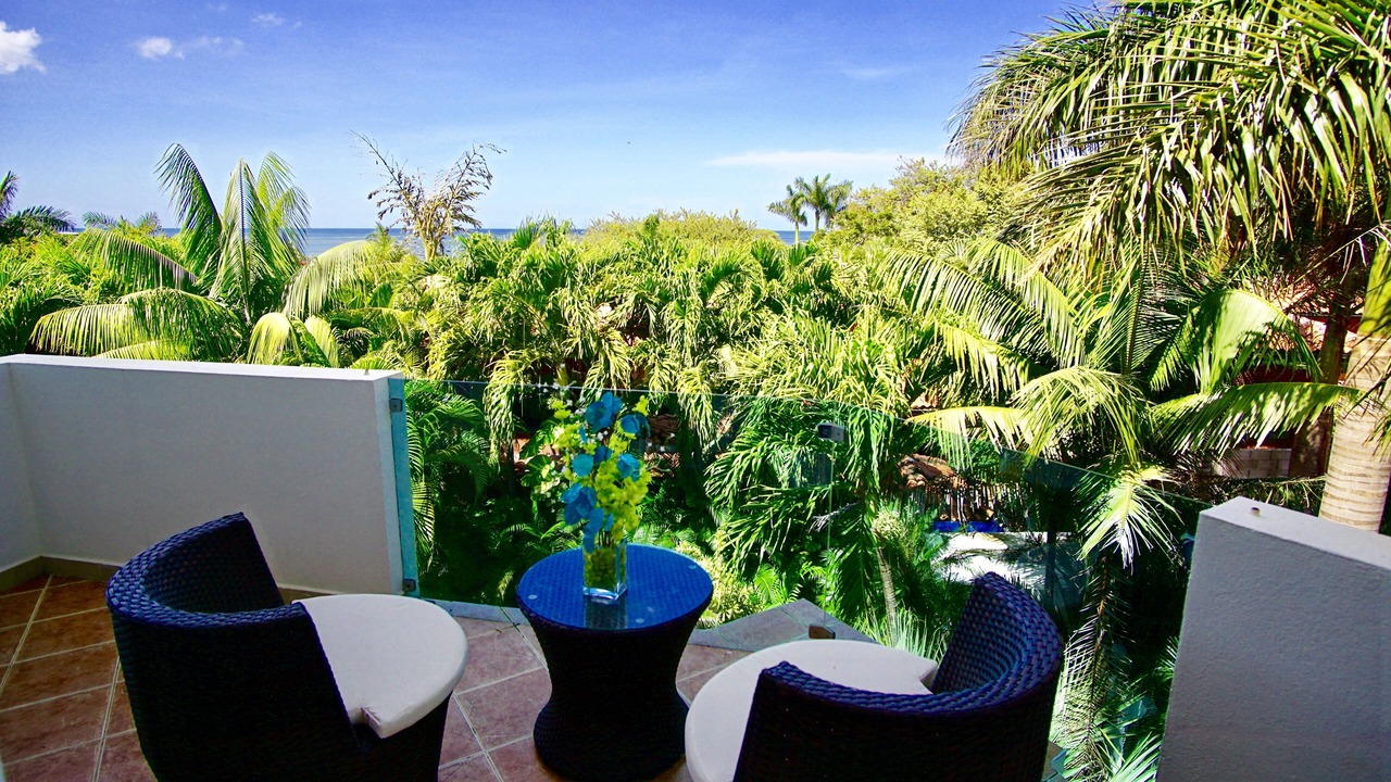 Photo of Patio Balcony in Playa Langosta