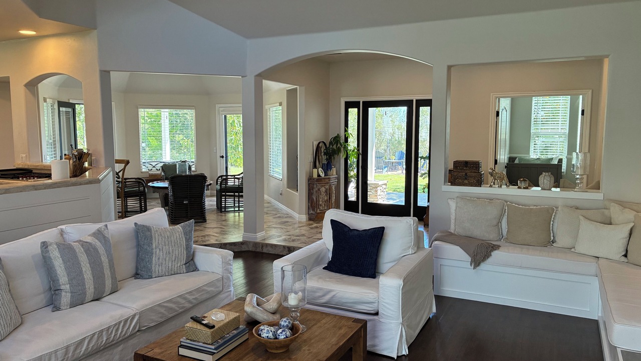 Photo of Livingroom in Temecula