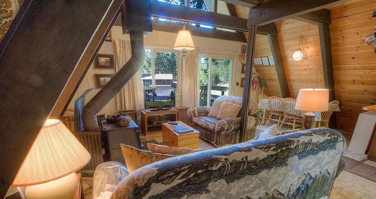 Photo of Livingroom in Pioneer Trail