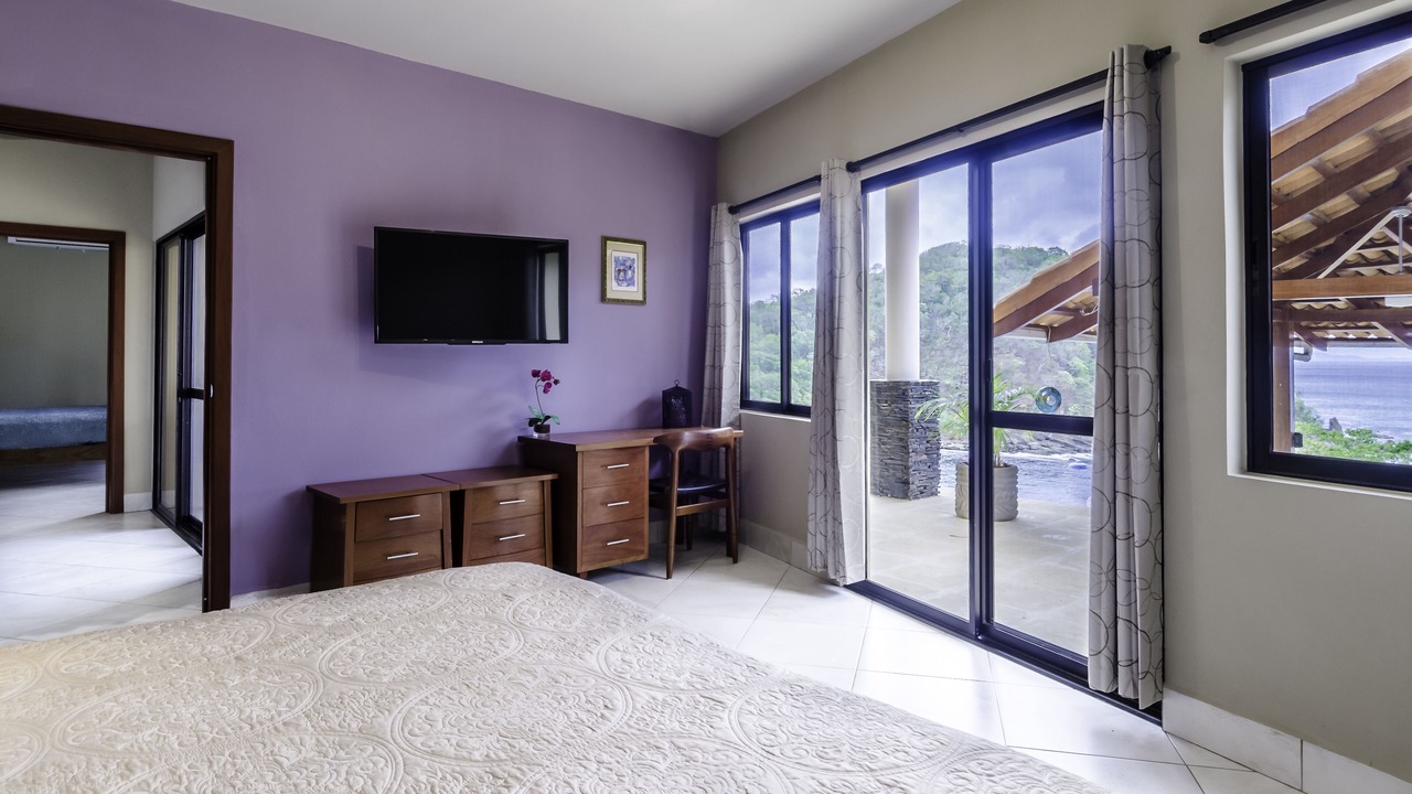 Photo of Bathroom in Paradise Bay