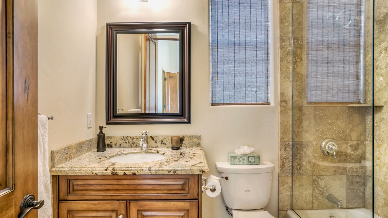 Photo of Bathroom in La Quinta Cove
