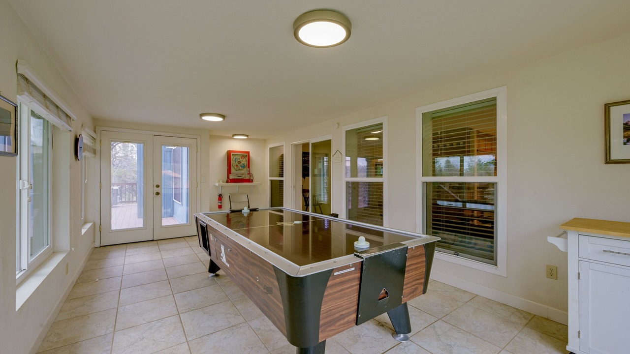 Photo of Bedroom in Coarsegold
