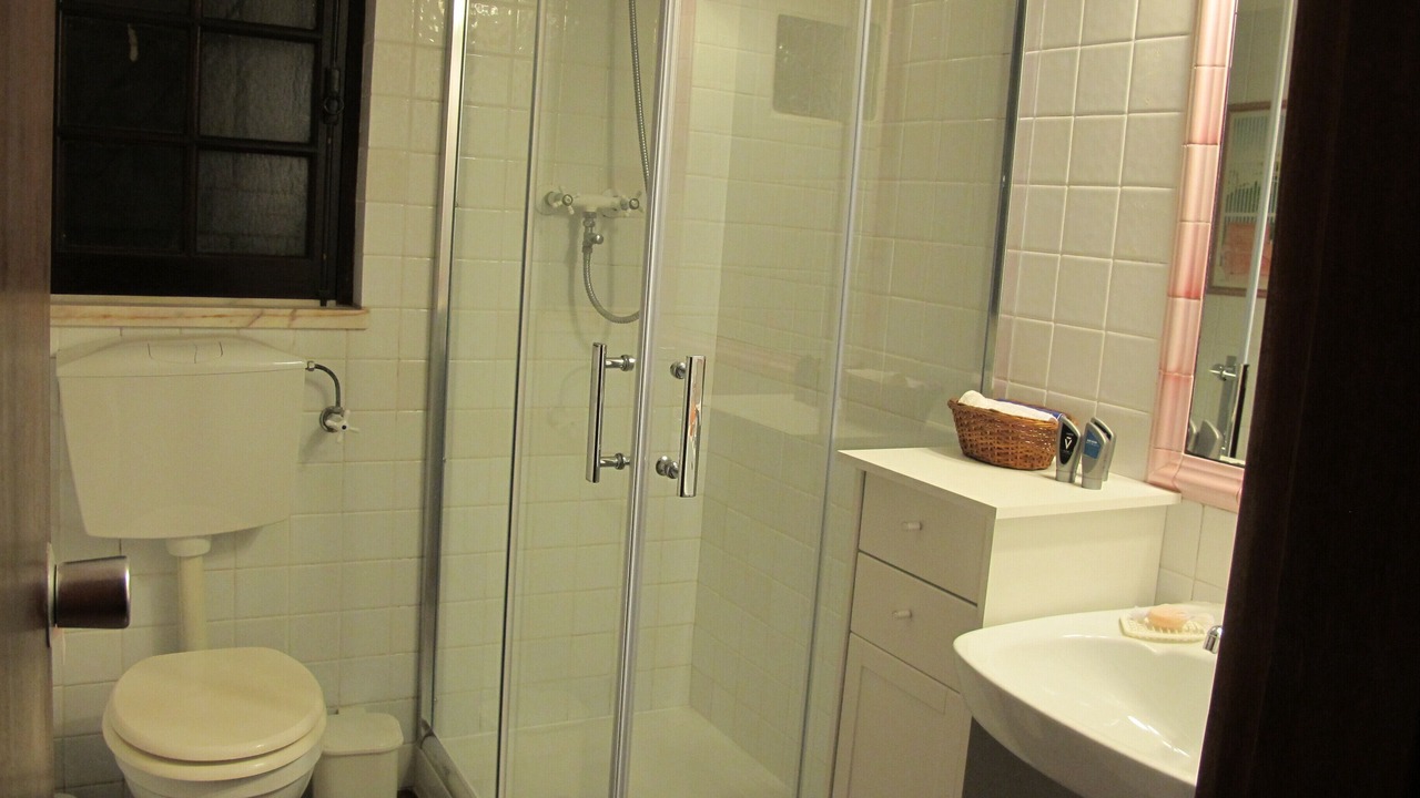 Photo of Bathroom in Ericeira