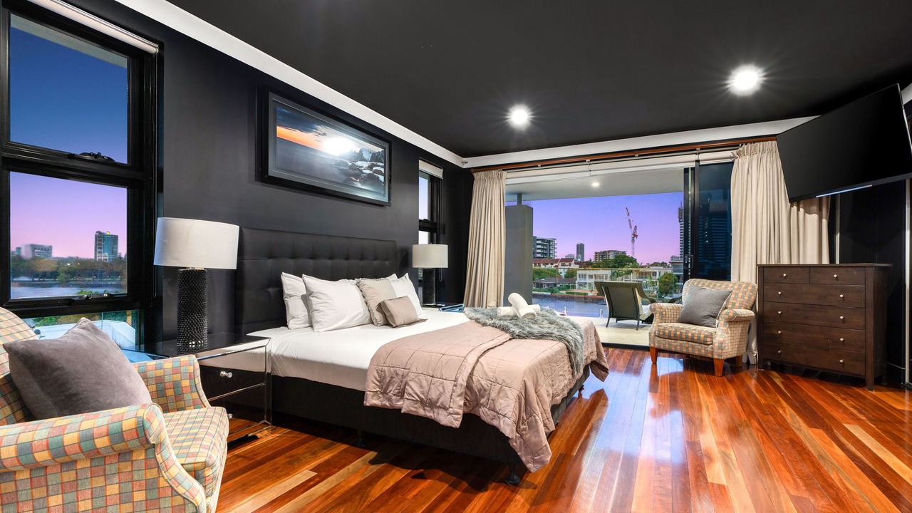 Photo of Bedroom in Surfers Paradise