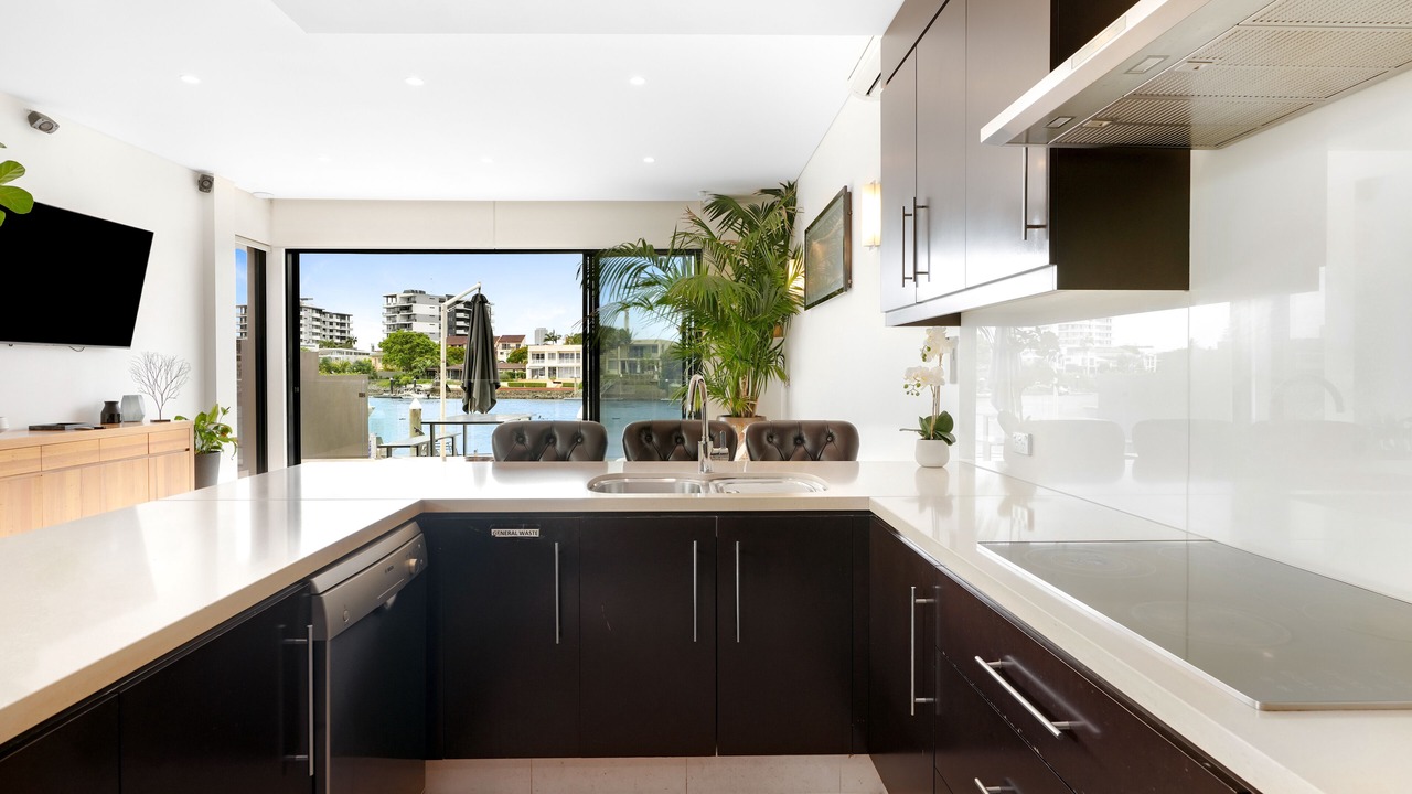 Photo of Kitchen in Surfers Paradise