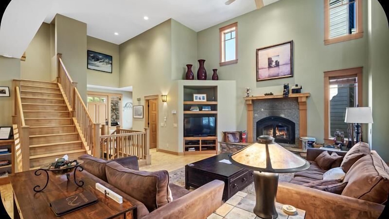 Photo of Livingroom in Mammoth Lakes