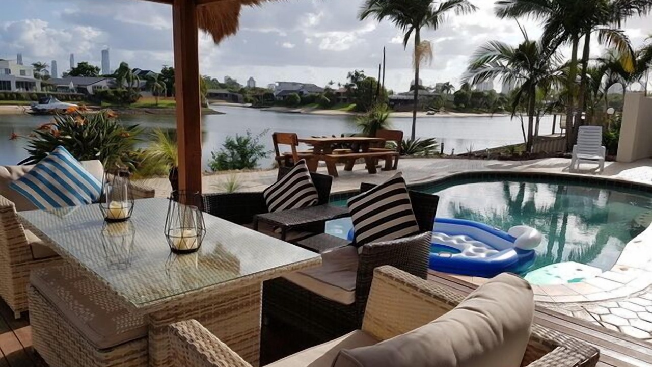Photo of Outdoor in Broadbeach Waters