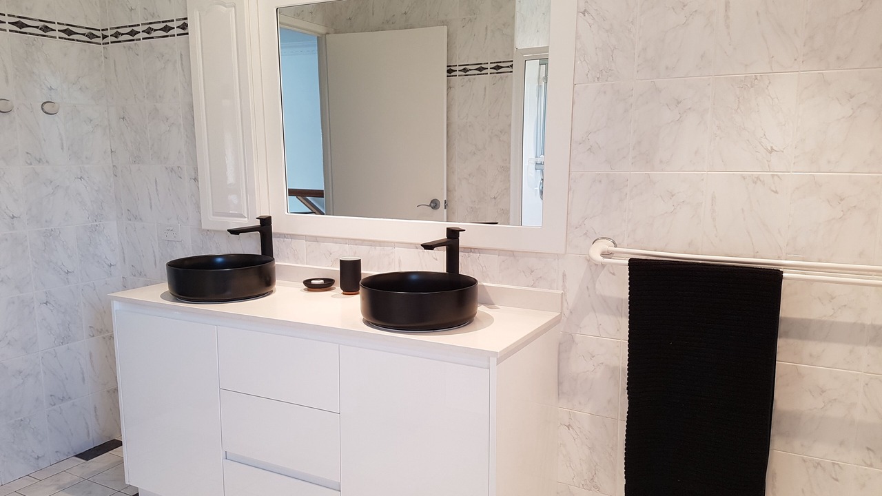 Photo of Bathroom in Broadbeach Waters