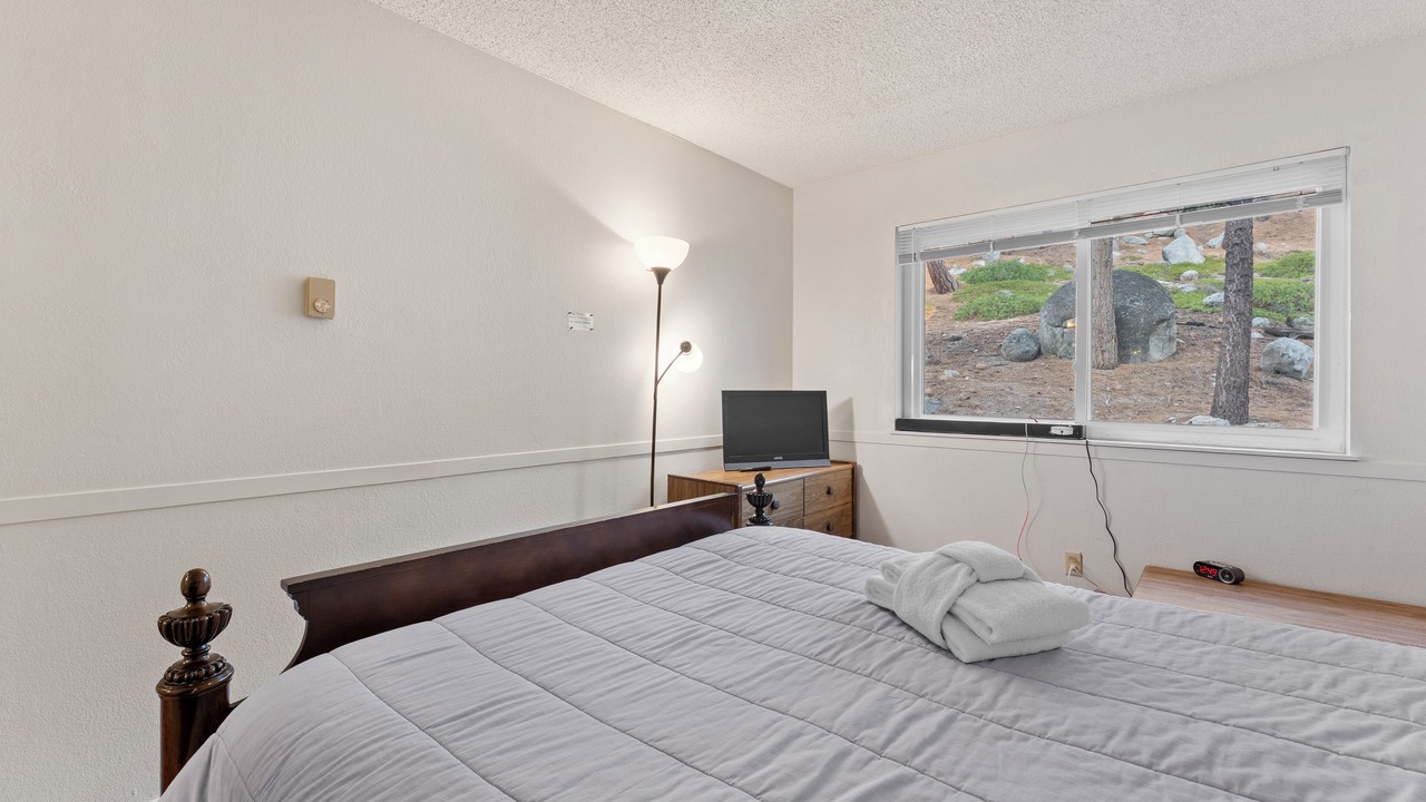 Photo of Bedroom in Tahoe Village