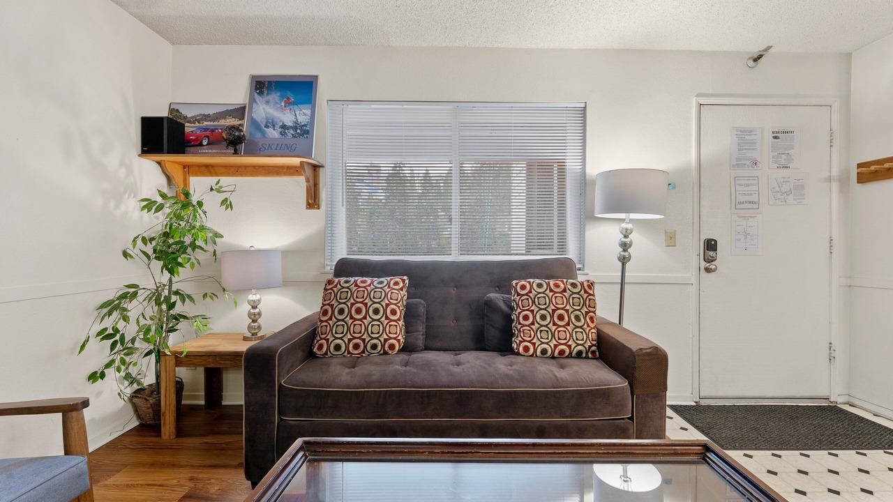 Photo of Livingroom in Tahoe Village