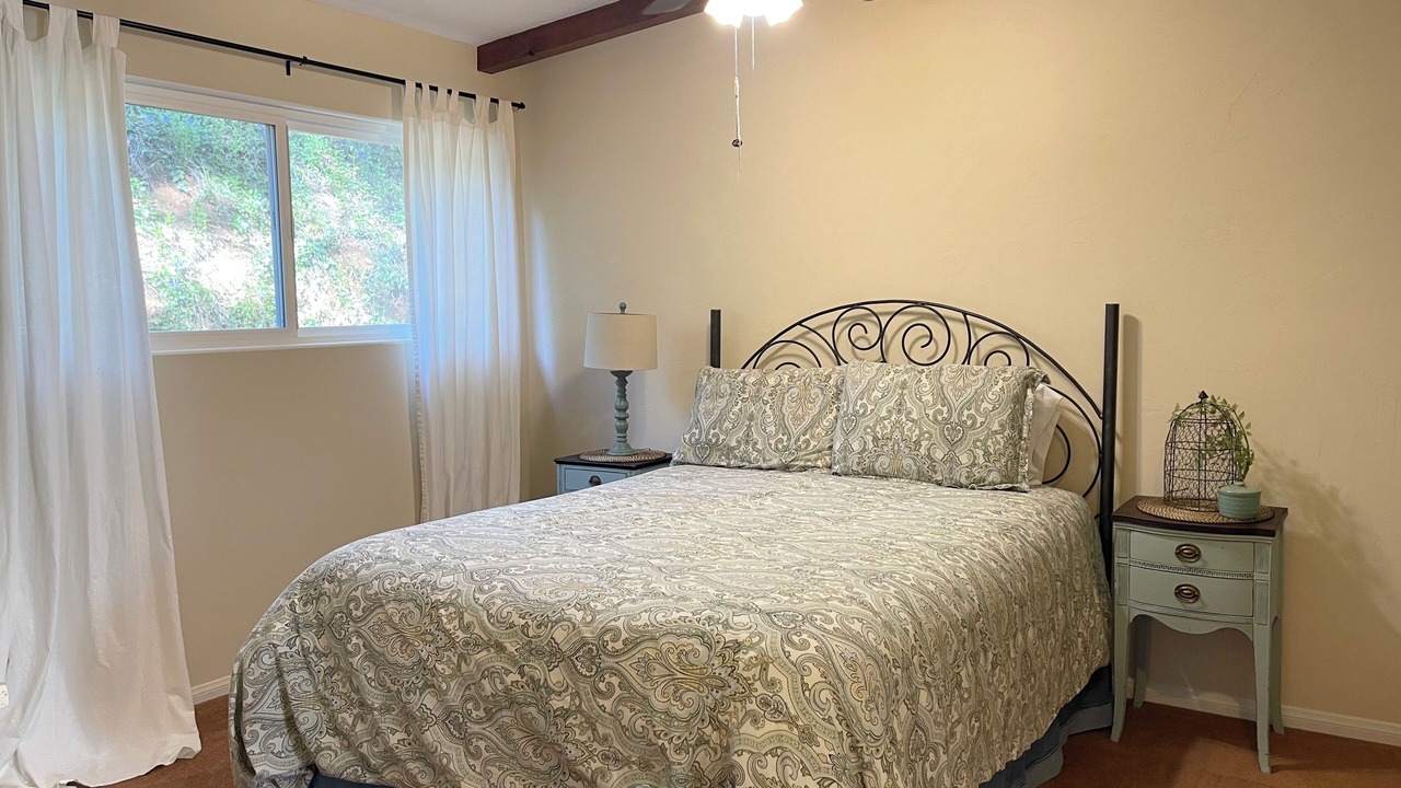 Photo of Bedroom in Julian
