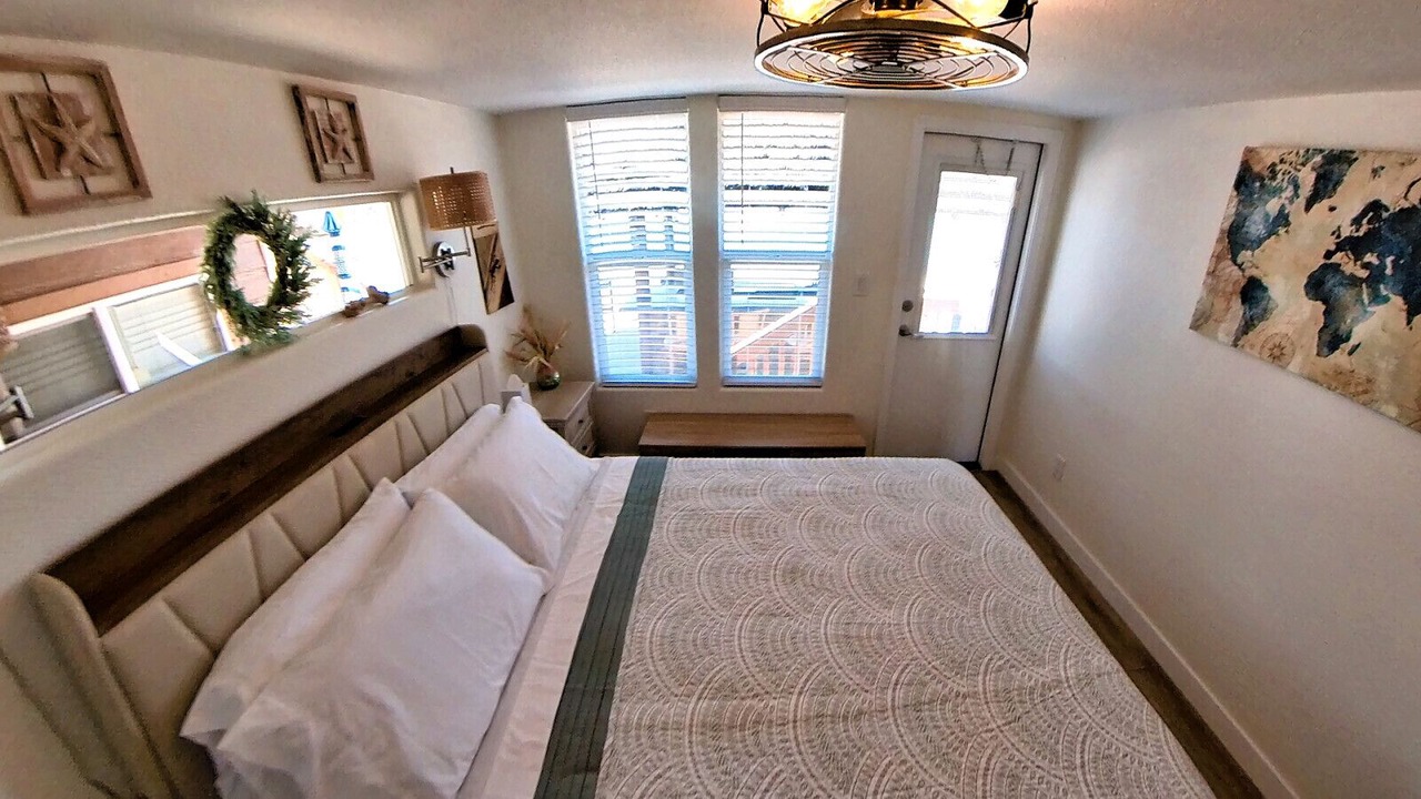 Photo of Bedroom in Parker Strip