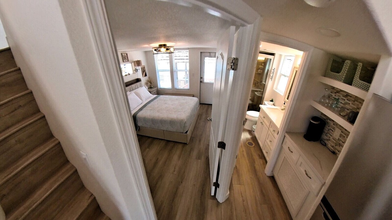 Photo of Bedroom in Parker Strip