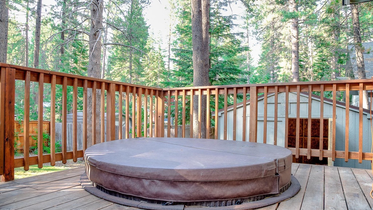 Photo of Outdoor in Pioneer Trail