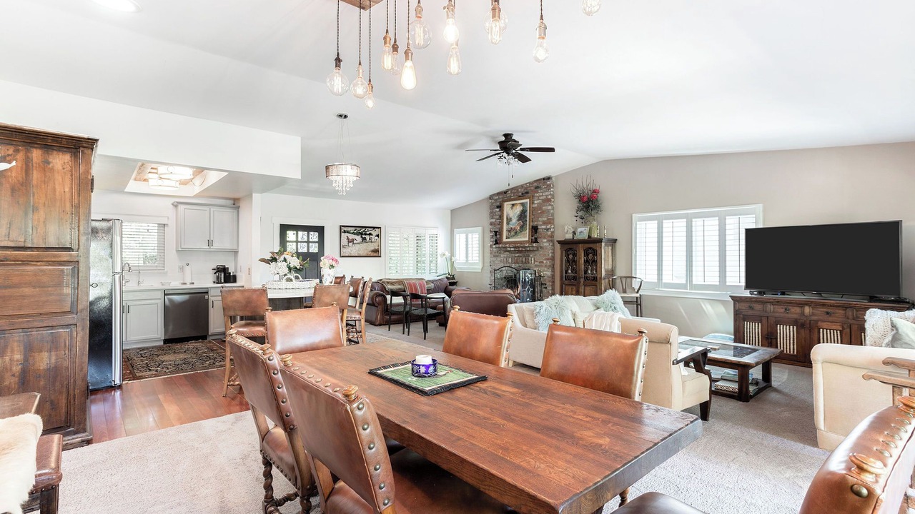 Photo of Livingroom in Los Olivos
