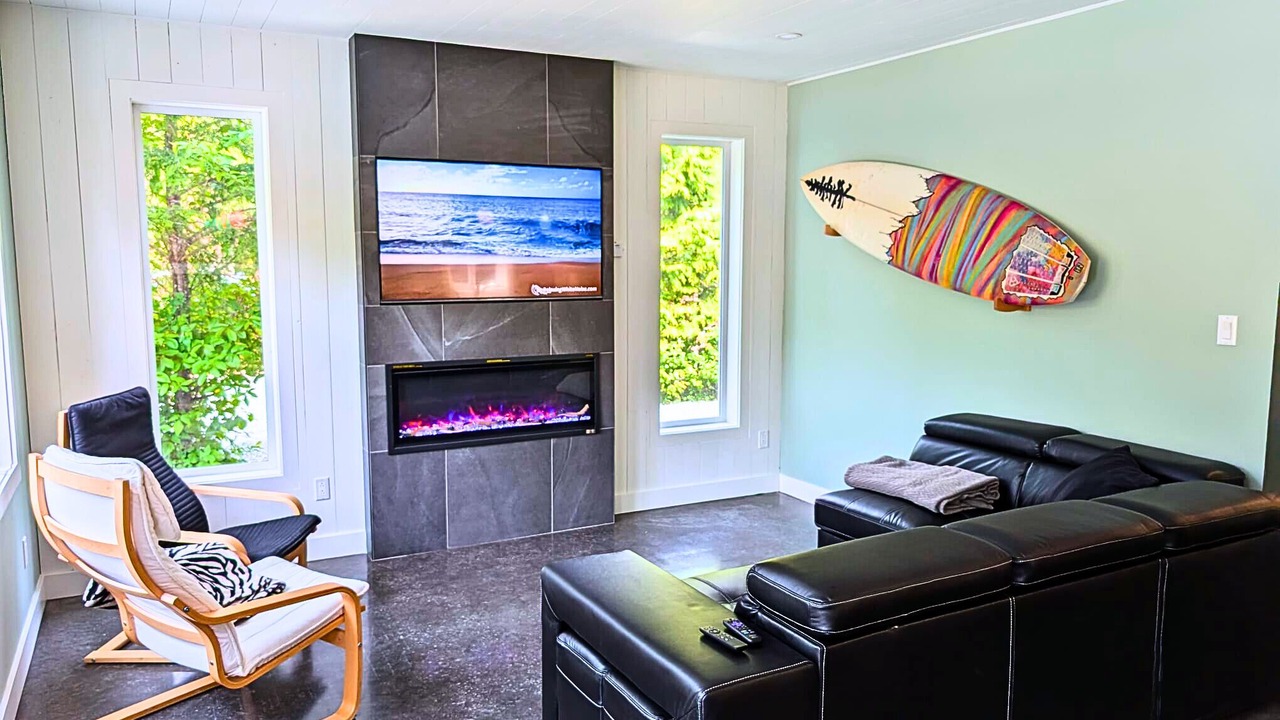 Photo of Livingroom in Tofino