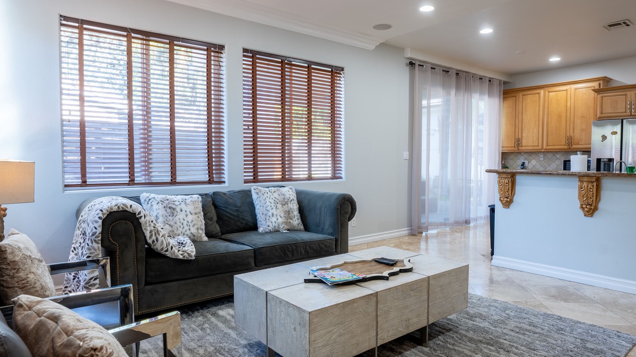 Photo of Livingroom in Sherman Oaks