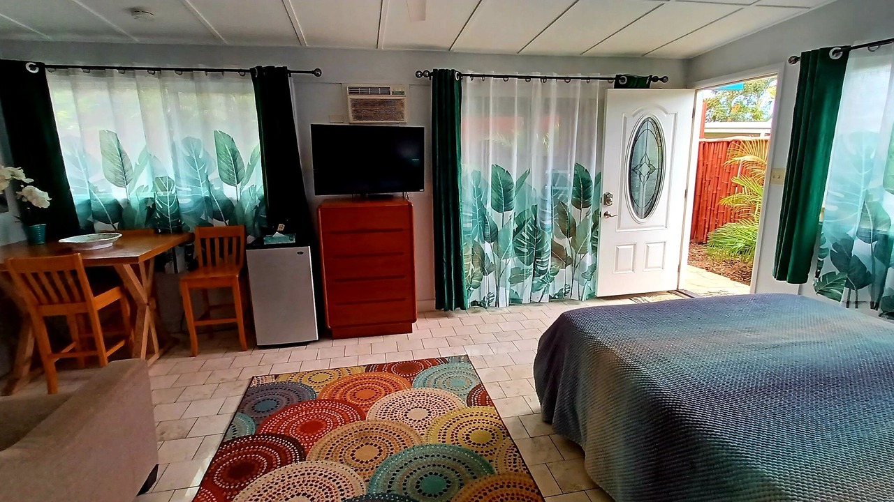 Photo of Bedroom in Waialua