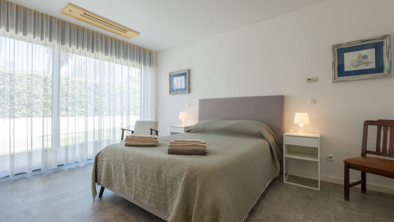 Photo of Bedroom in Espiche
