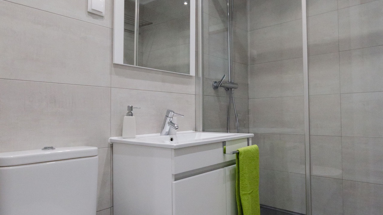 Photo of Bathroom in Costa de Caparica