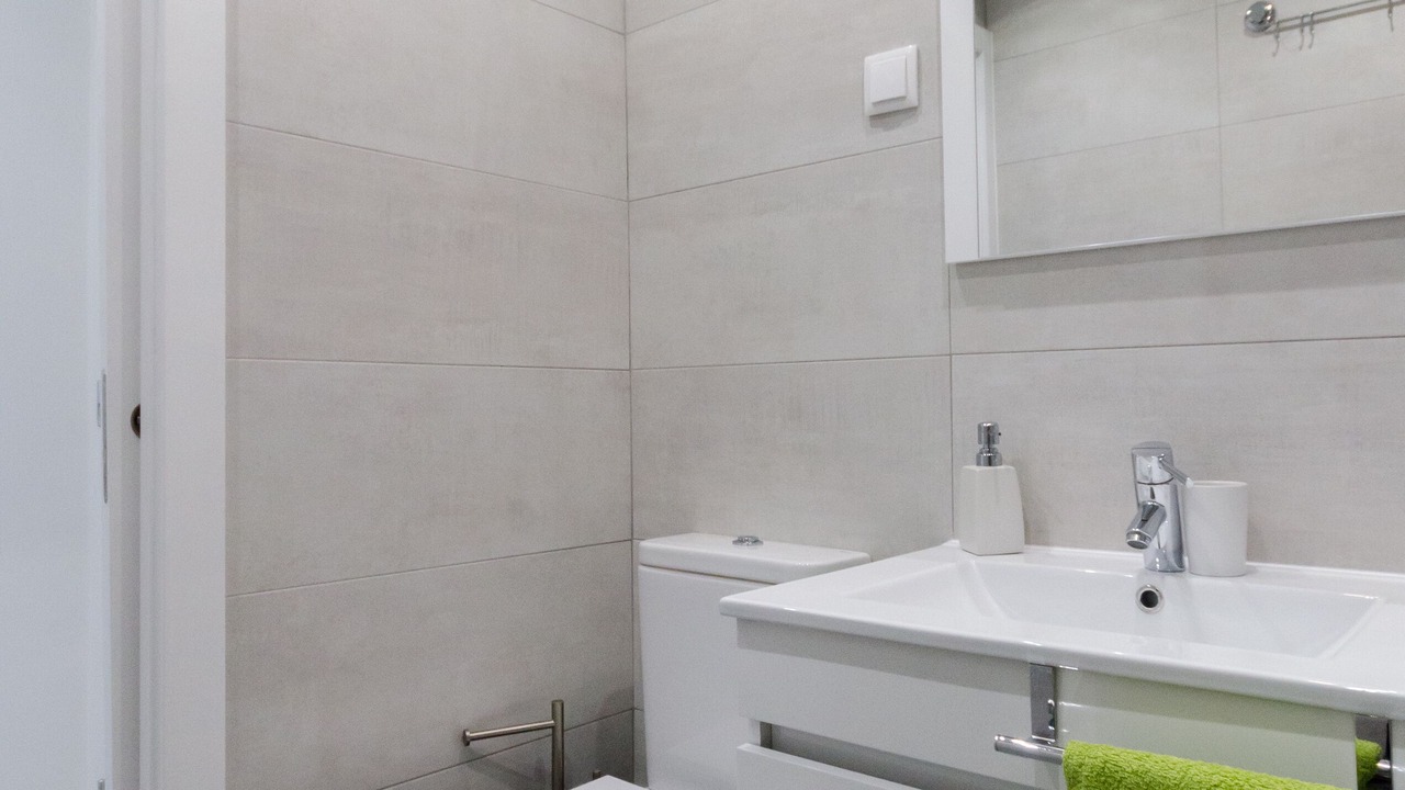 Photo of Bathroom in Costa de Caparica